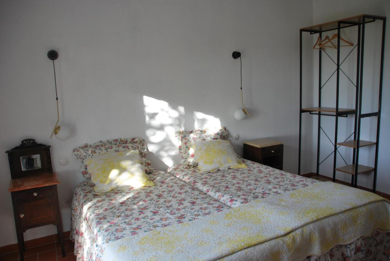 Monte Ramos Pensionat Ferreira Do Alentejo Exteriör bild